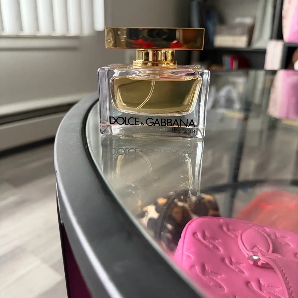 Dolce and Gabbana The One - Picture 3 of 4